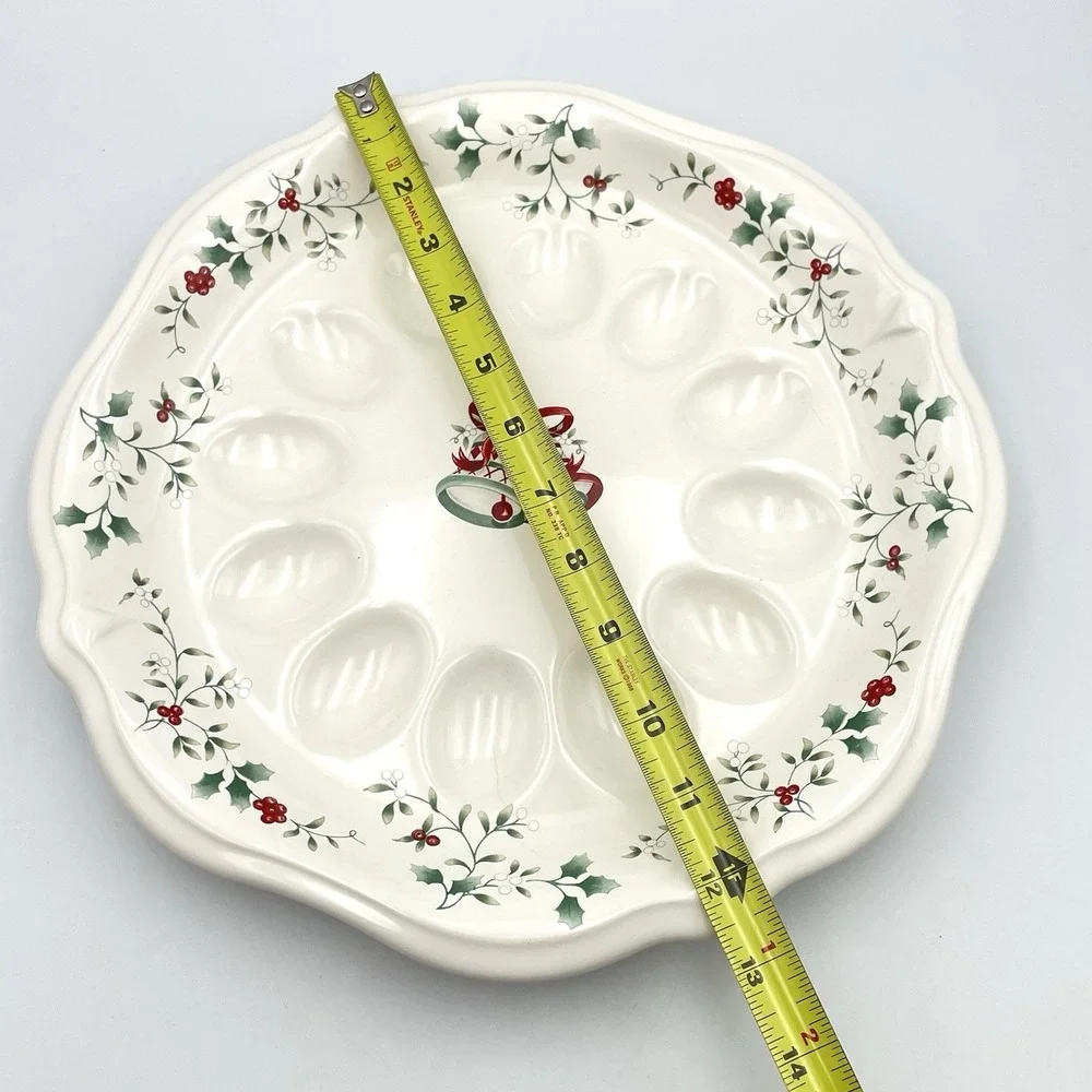 Pfaltzgraff christmas winterberry